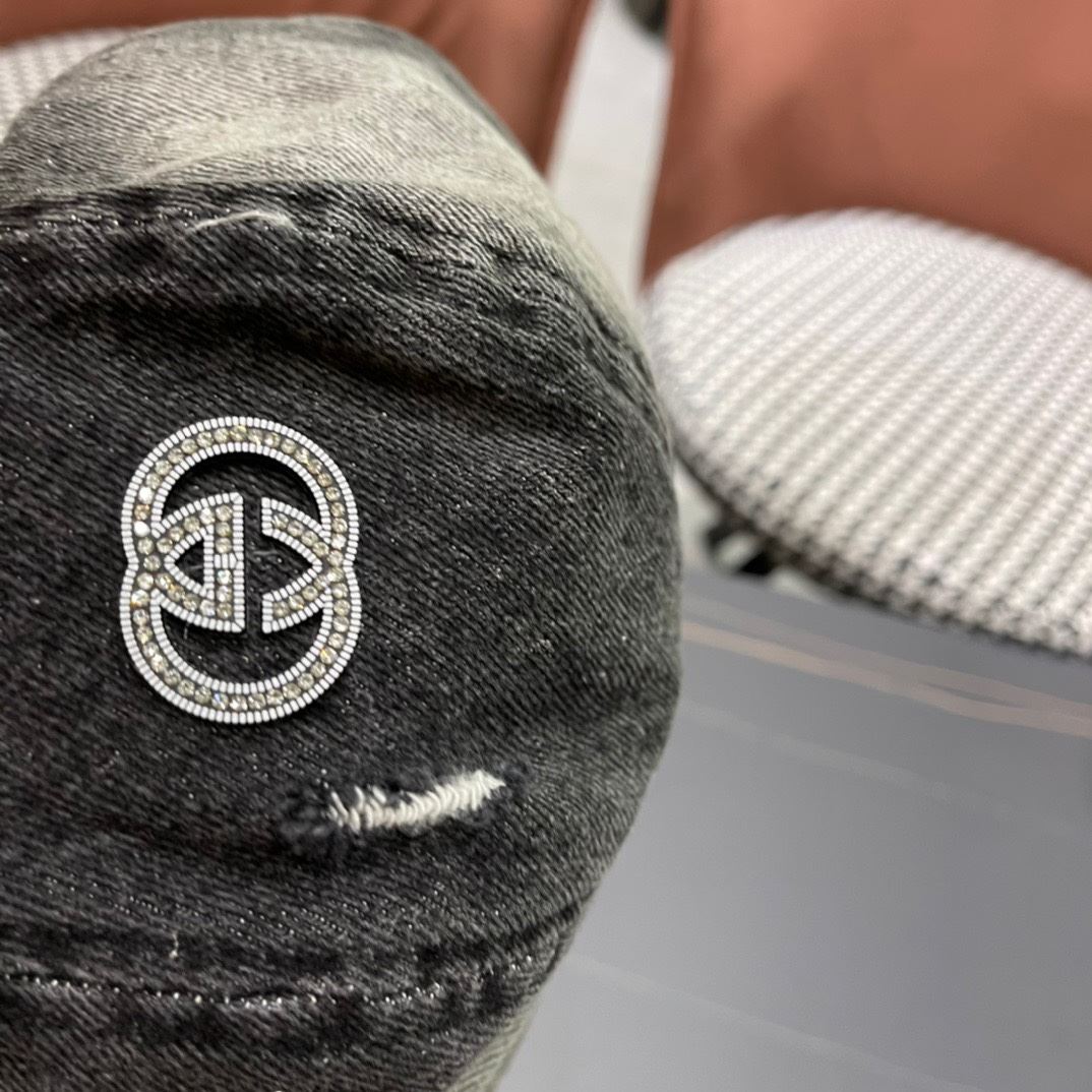 Gucci Caps